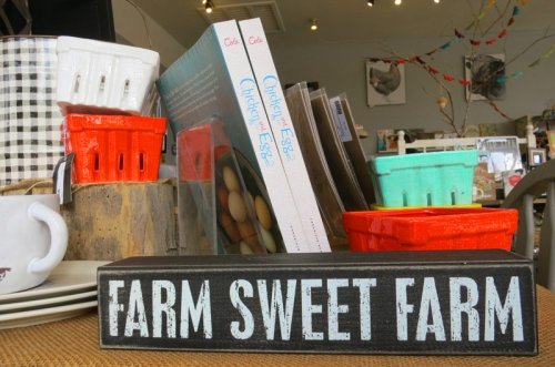 Petaluma Farm Sweet Farm