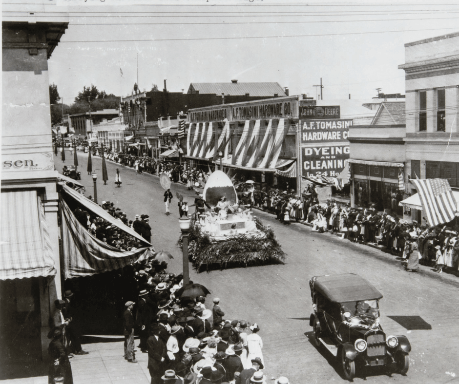 The first egg day parade in 1918