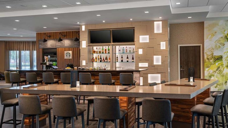 Courtyard by marriott petaluma sonoma county bar