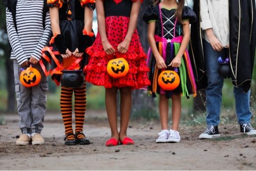 Halloween Costume and Decor Swap