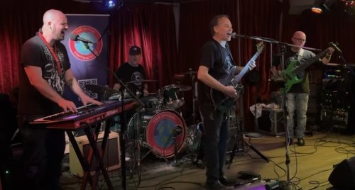The social contractors – live