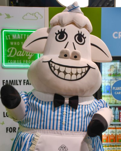 Clover Sonoma Ice Cream Sampling Event at the Petaluma Fair