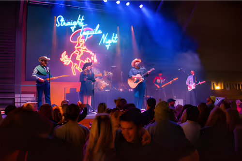STRAIGHT TEQUILA NIGHT: ’90S COUNTRY TRIBUTE